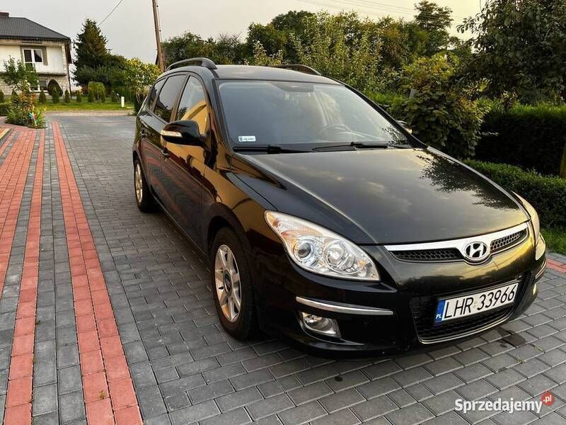 Czarny Używany 2009 Hyundai i30 Sedan/Limuzyna | 12 200 zł (Uczciwa cena) - Obraz 1/4