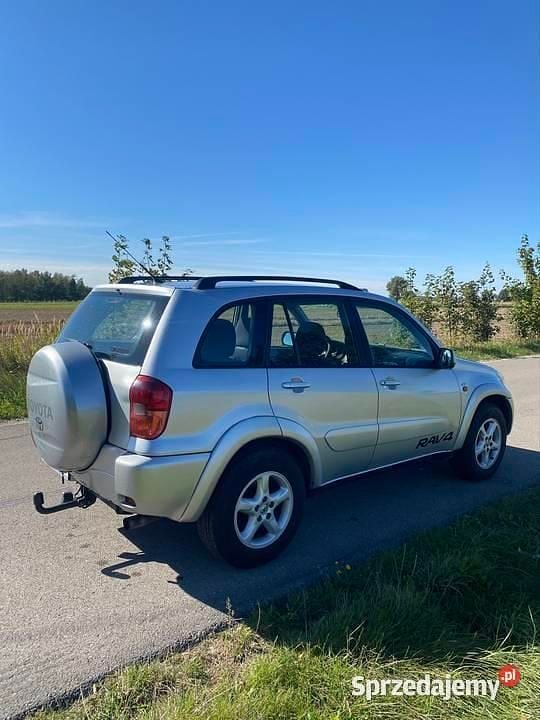 Używany Toyota RAV4 2003 Srebrny SUV