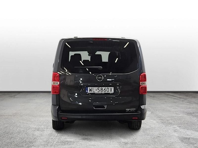 Używany Opel Zafira Business 177 KM (130 kW) 2025 Szary (metalik) Minivan