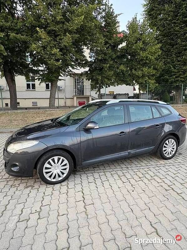 Używany 2009 Renault Mégane III | 11 000 zł (Uczciwa cena) - Obraz 1/4
