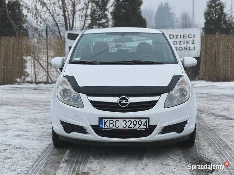 Biały Używany 2009 Opel Corsa Hatchback | 5300 zł (Uczciwa cena) - Obraz 1/4