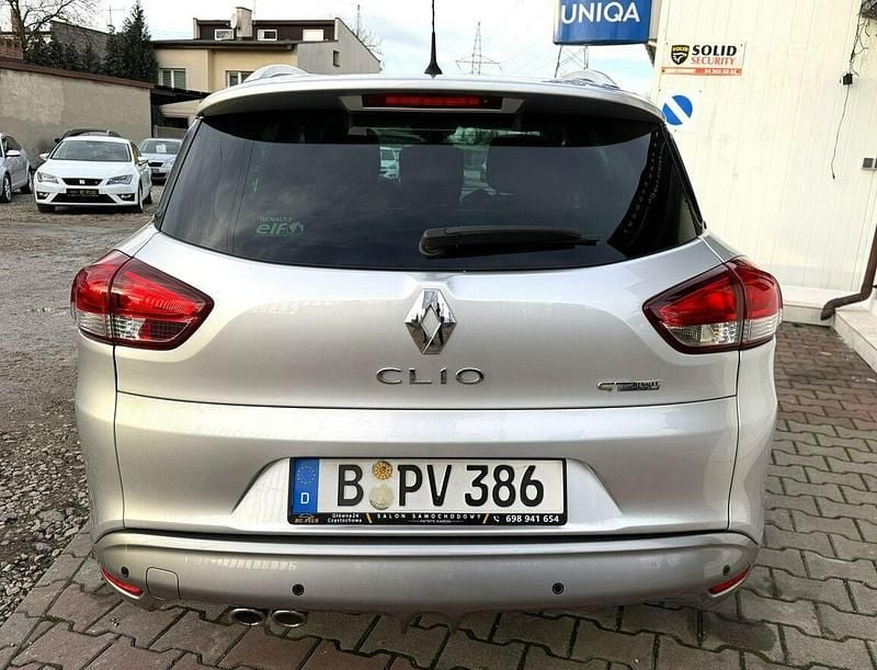 Używany Renault Clio GrandTour GT 120 KM (88 kW) 2013 Srebrny (metalik) Kombi