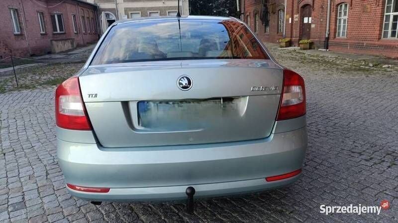Używany Skoda Octavia 105 KM (77 kW) 2010 Zielony Hatchback