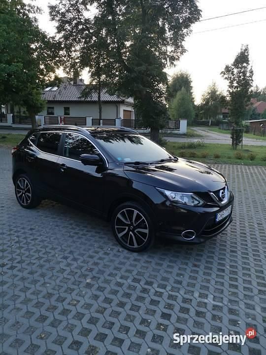 Czarny Używany 2015 Nissan Qashqai Tekna SUV | 52 500 zł (Dość drogi) - Obraz 1/4