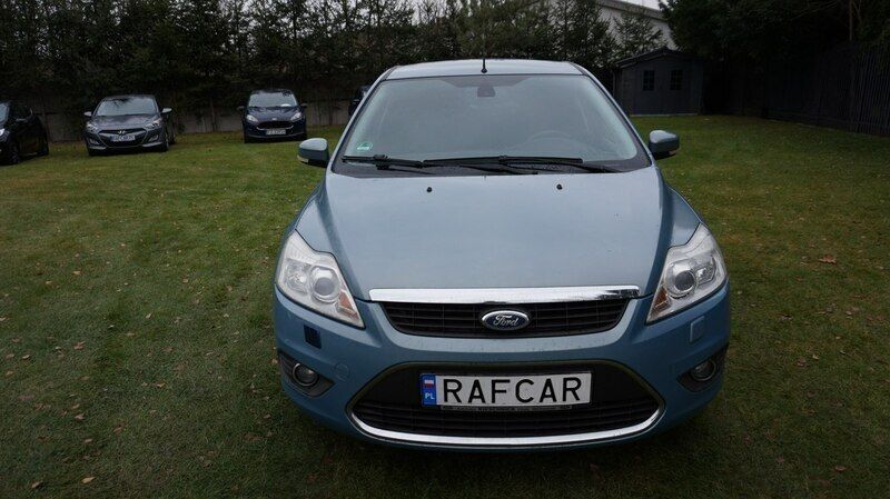 Używany Ford Focus Ghia 115 KM (84 kW) 2008 Niebieski Sedan/Limuzyna