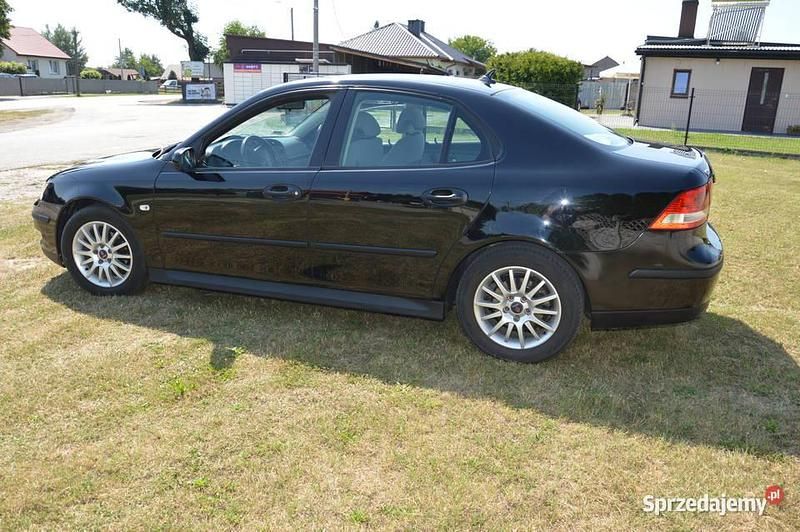 Używany Saab 9-3 2003 Czarny Sedan/Limuzyna
