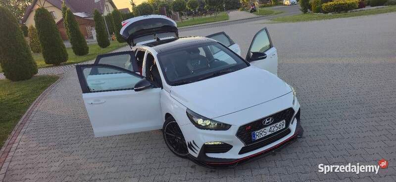 Używany Hyundai i30 2017 Biały Hatchback