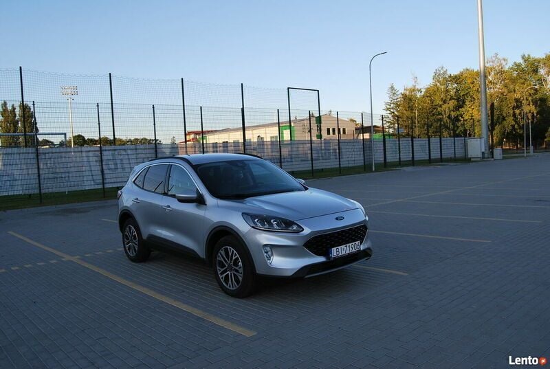 Używany Ford Kuga 2020 Srebrny SUV