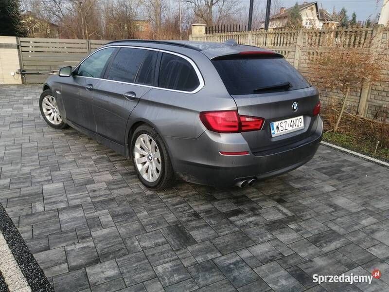 Srebrny Używany 2012 BMW 525 Sedan/Limuzyna | 51 900 zł (Uczciwa cena) - Obraz 1/4