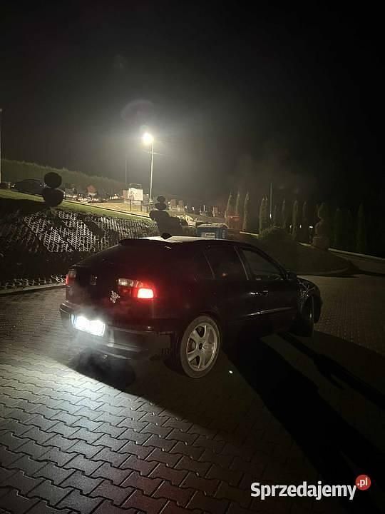 Używany 2003 Seat Leon | 5700 zł - Obraz 1/2