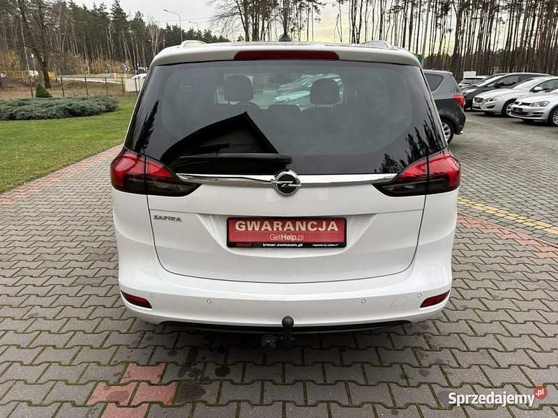Używany Opel Zafira 140 KM (102 kW) 2017 Biały Minivan