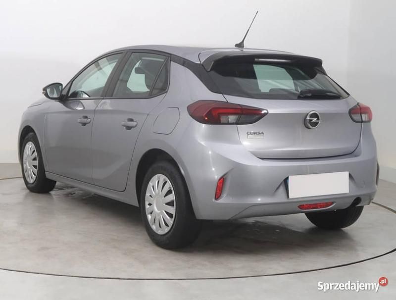 Używany Opel Corsa 2020 Srebrny Hatchback