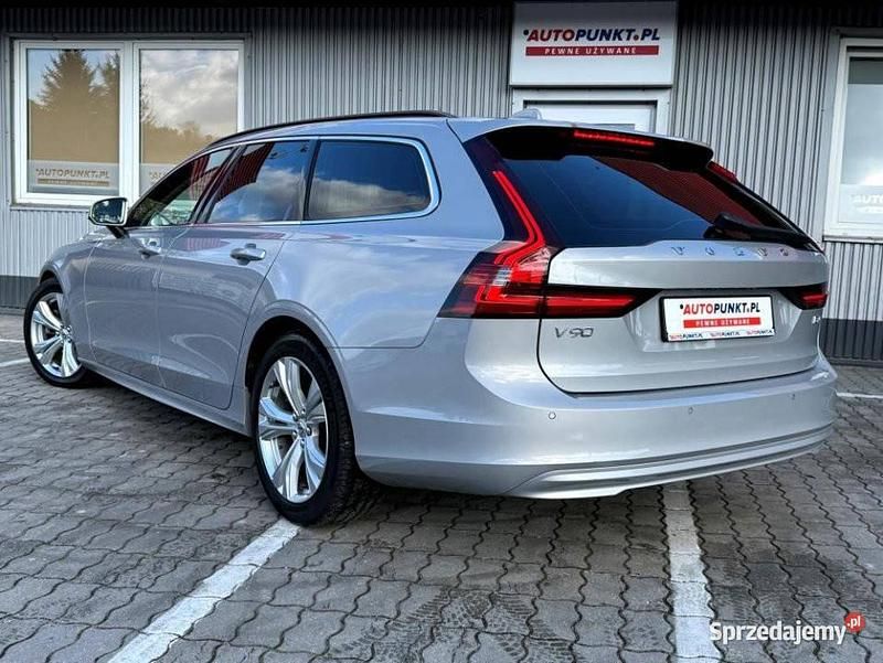 Używany Volvo V90 2022 Kombi