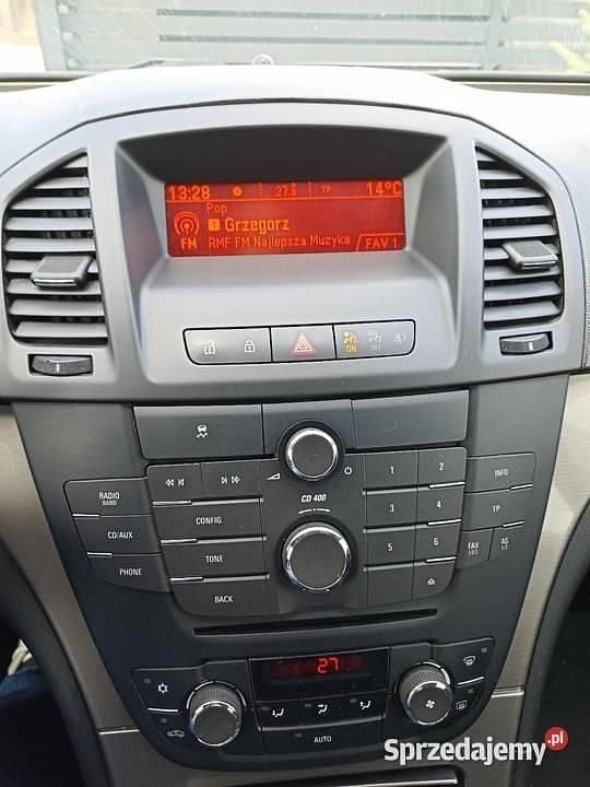 Używany Opel Insignia 2010 Srebrny Kombi