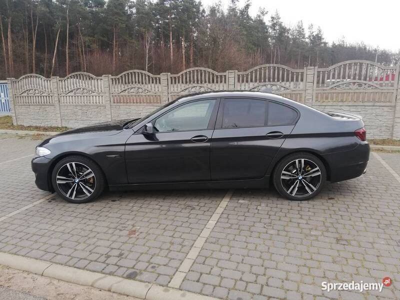 Szary Używany 2010 BMW 523 Sedan/Limuzyna | 47 900 zł - Obraz 1/4