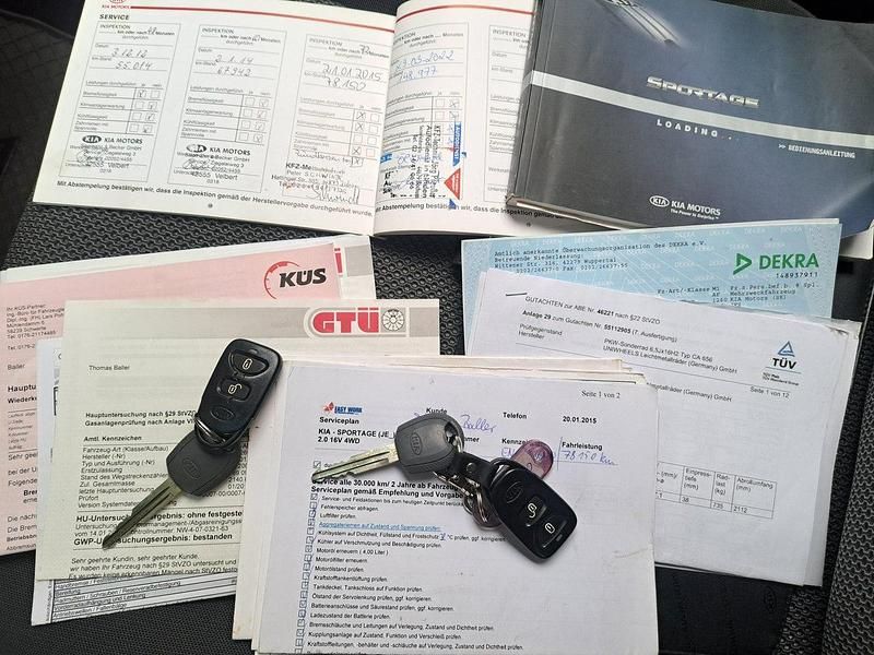 Używany Kia Sportage 141 KM (103 kW) 2010 Srebrny SUV