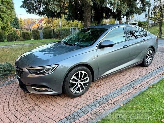 Używany Opel Insignia 2018 Szary metalik Hatchback