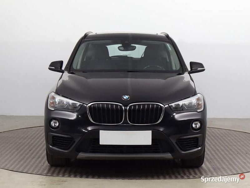 Czarny Używany 2018 BMW X1 SUV | 64 999 zł (Dobra cena) - Obraz 1/4
