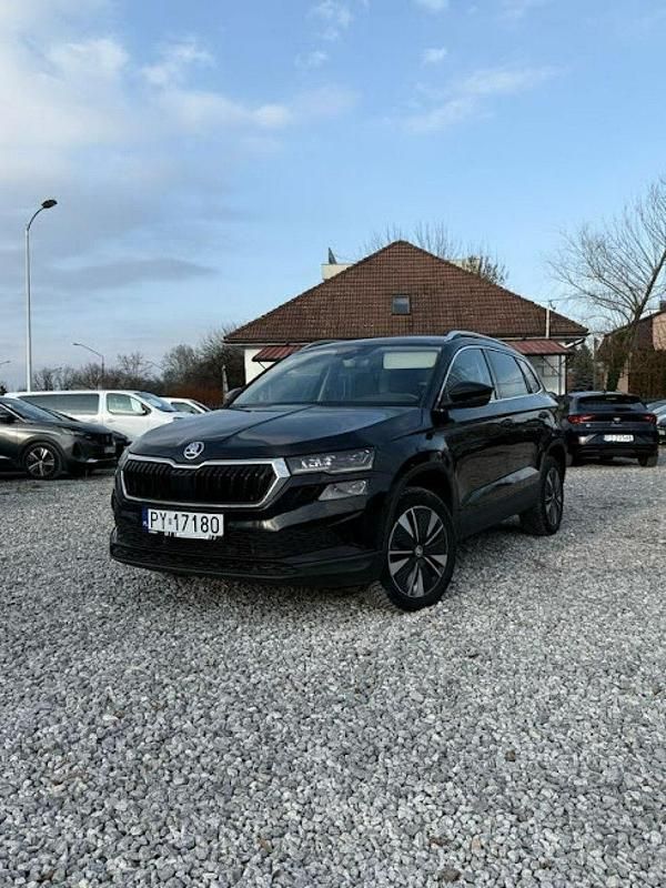 Czarny Używany 2023 Skoda Karoq SUV | 117 000 zł - Obraz 1/4