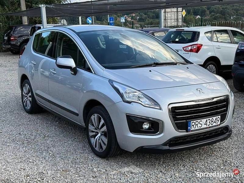 Srebrny Używany 2016 Peugeot 3008 Minivan | 35 900 zł (Super Cena) - Obraz 1/4
