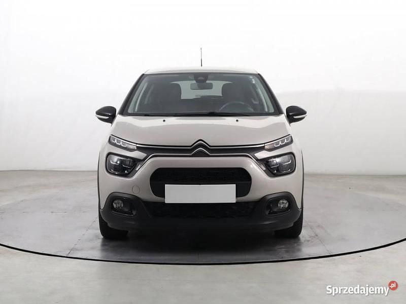 Używany Citroën C3 PureTech 2024 Beżowy Hatchback