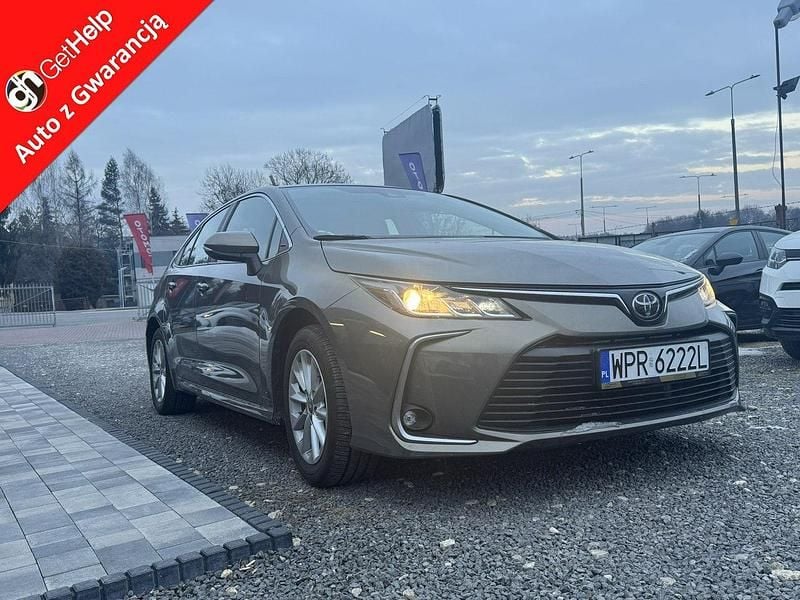 Brązowobeżowy Używany 2022 Toyota Corolla Sedan/Limuzyna | 65 900 zł (Uczciwa cena) - Obraz 1/4