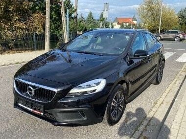 Inny kolor Używany 2017 Volvo V40 Kombi | 55 300 zł (Drogi) - Obraz 1/4
