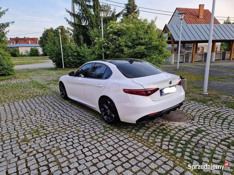 Używany Alfa Romeo Giulia Veloce 280 KM (205 kW) 2020 Biały Sedan/Limuzyna