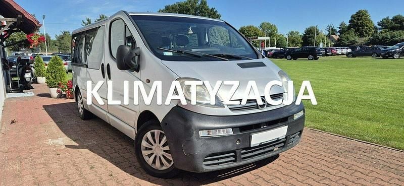 Srebrny Używany 2006 Opel Vivaro Van | 13 800 zł (Uczciwa cena) - Obraz 1/4