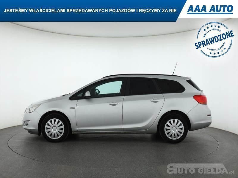 Używany Opel Astra 2012 Srebrny