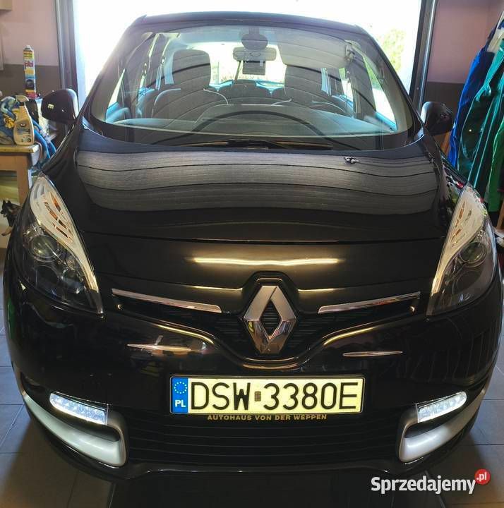 Czarny Używany 2013 Renault Scénic III Minivan | 29 000 zł (Uczciwa cena) - Obraz 1/4