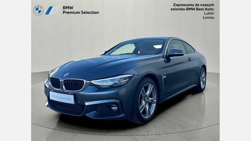 Mineral grey metallic metalizowany Używany 2018 BMW 430 M Sport Coupe | 114 900 zł - Obraz 1/3