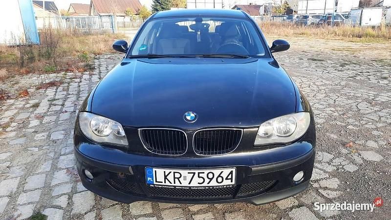 Czarny Używany 2006 BMW 116 Hatchback | 11 500 zł (Uczciwa cena) - Obraz 1/4