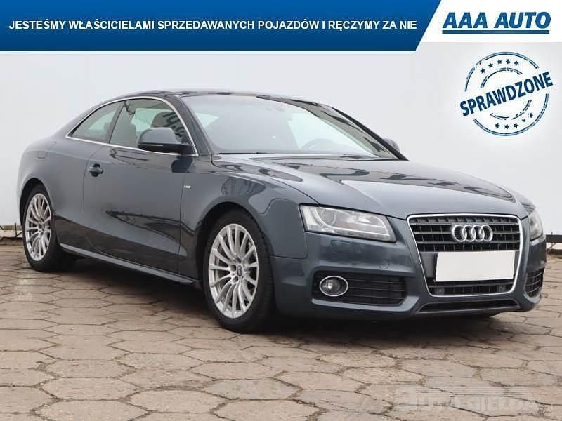 Używany Audi A5 190 KM (139 kW) 2009 Szary Coupe