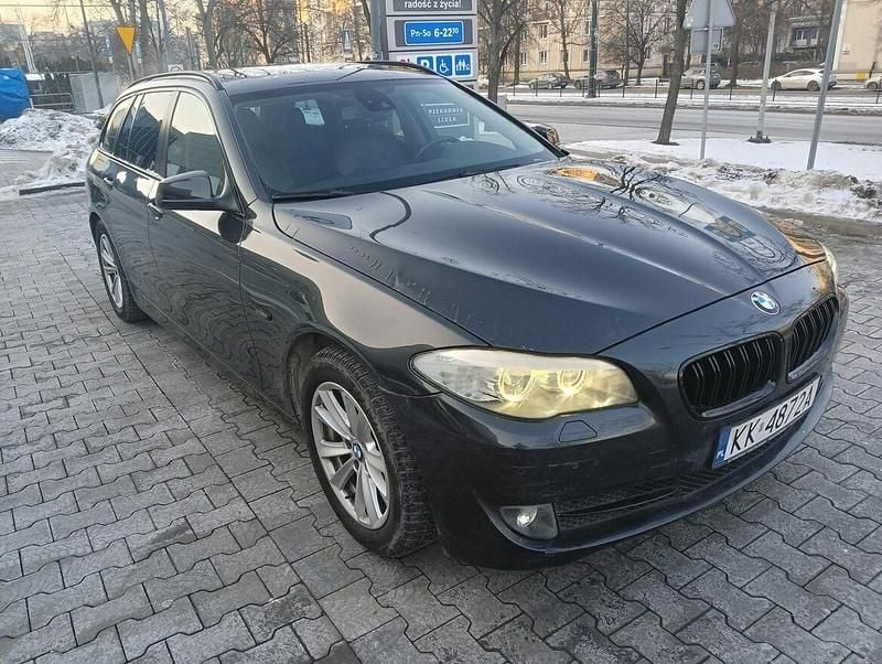 Używany BMW 530 2011 Szary Kombi