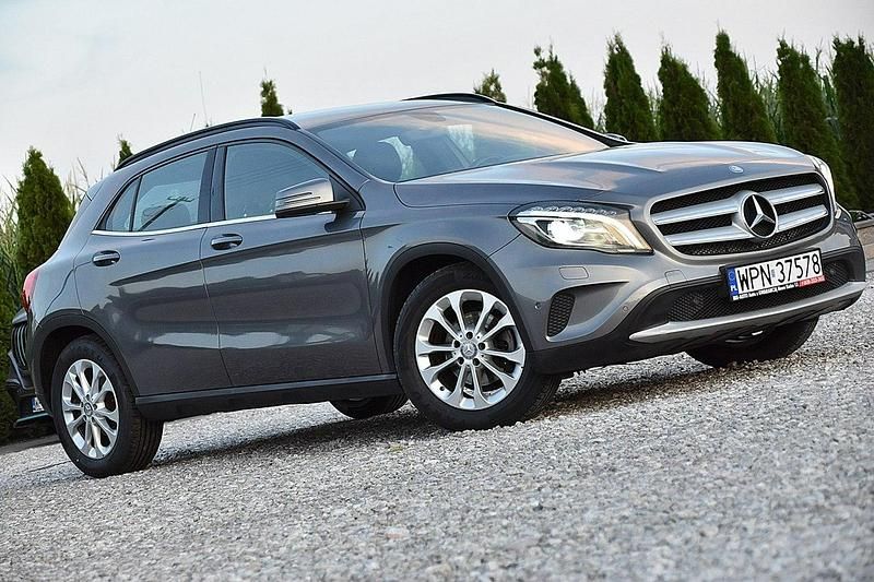 Używany Mercedes GLA180 109 KM (80 kW) 2014 Szary SUV