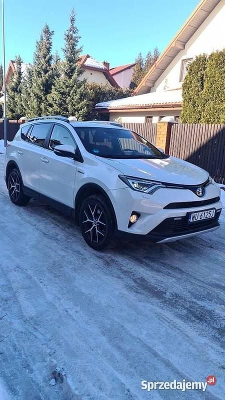 Używany Toyota RAV4 Hybrid 2016 Biały SUV