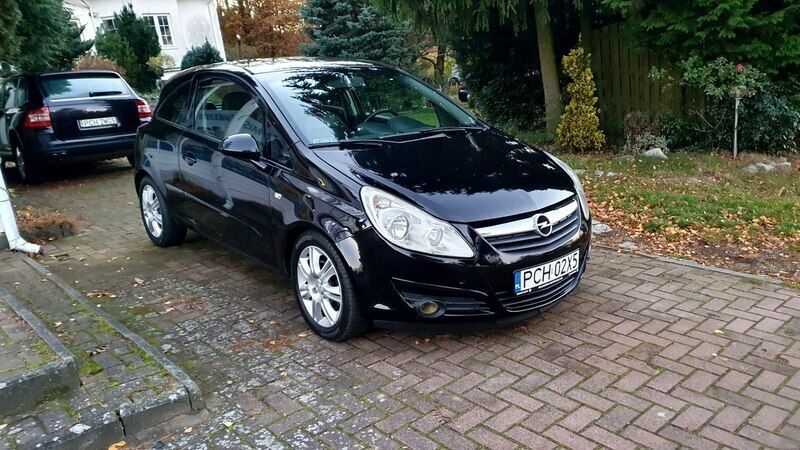 Czarny Używany 2007 Opel Corsa Cosmo Hatchback | 9970 zł - Obraz 1/4