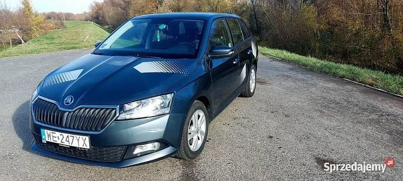 Grafitowy Używany 2020 Skoda Fabia Kombi | 27 900 zł (Dobra cena) - Obraz 1/4
