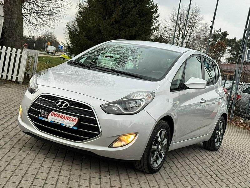 Używany Hyundai ix20 115 KM (84 kW) 2015 Srebrny (metalik) Hatchback