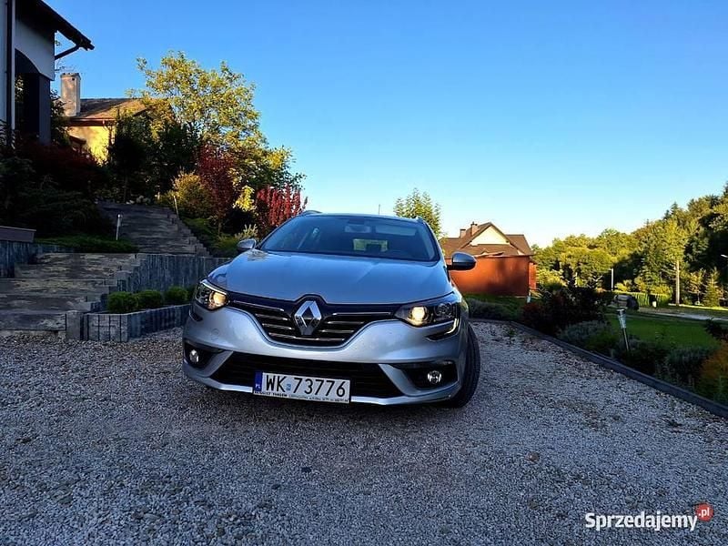 Używany Renault Mégane GrandTour Intens 2020 Srebrny Kombi