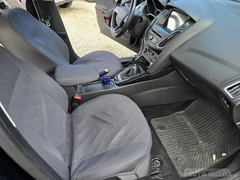 Czarny Używany 2016 Ford Focus Kombi | 38 500 zł (Drogi) - Obraz 1/4