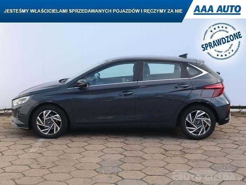 Używany Hyundai i20 2024 Szary Hatchback