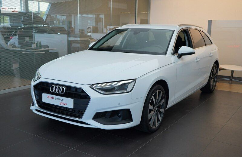 Biały Używany 2023 Audi A4 Ambiente Sedan/Limuzyna | 139 980 zł - Obraz 1/4