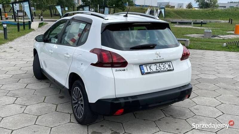 Biały Używany 2019 Peugeot 2008 SUV | 45 800 zł (Uczciwa cena) - Obraz 1/4