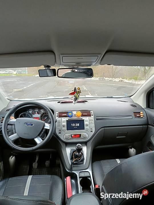 Używany Ford Kuga 140 KM (102 kW) 2011 SUV