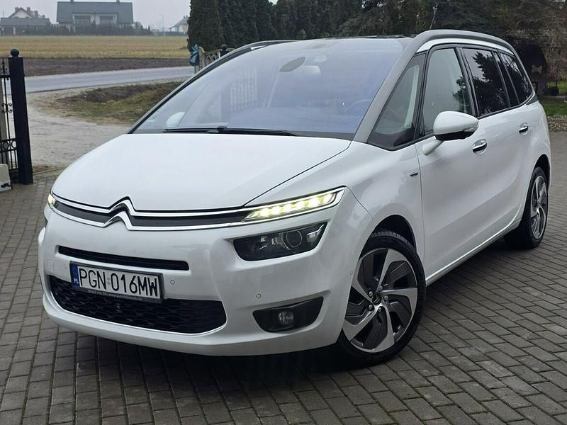 Biały (metalik) Używany 2015 Citroën Grand C4 Picasso Minivan | 39 900 zł (Uczciwa cena) - Obraz 1/4