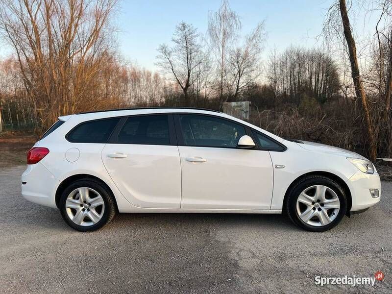 Używany Opel Astra 2010