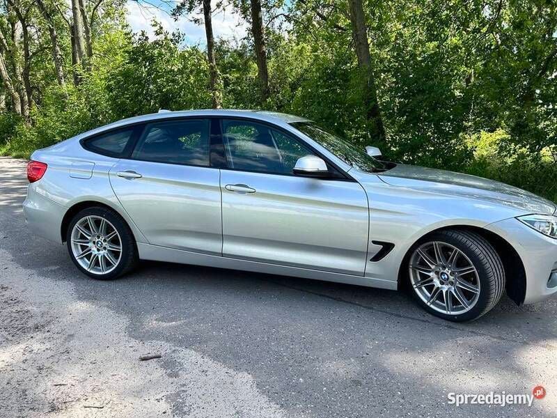 Używany 2015 BMW 318 Gran Turismo | 49 900 zł - Obraz 1/4