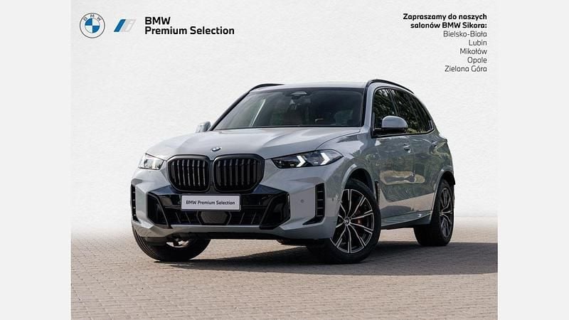 Szary brooklyn m metalizowany Używany 2025 BMW X5 Comfort Edition SUV | 409 900 zł - Obraz 1/3